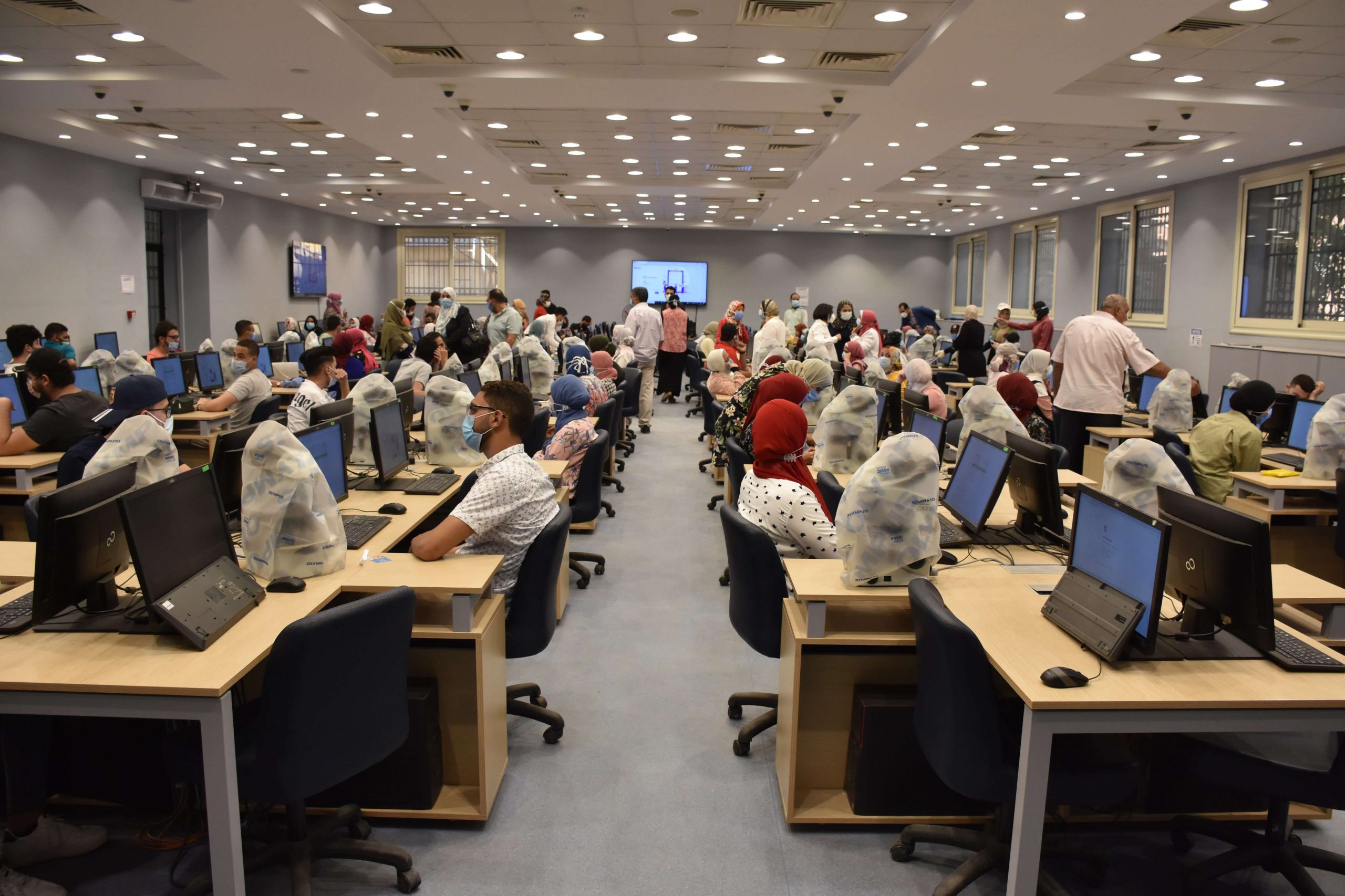 جامعة عين شمس تعتمد كوركت منظومة الاختبارات الإلكترونية